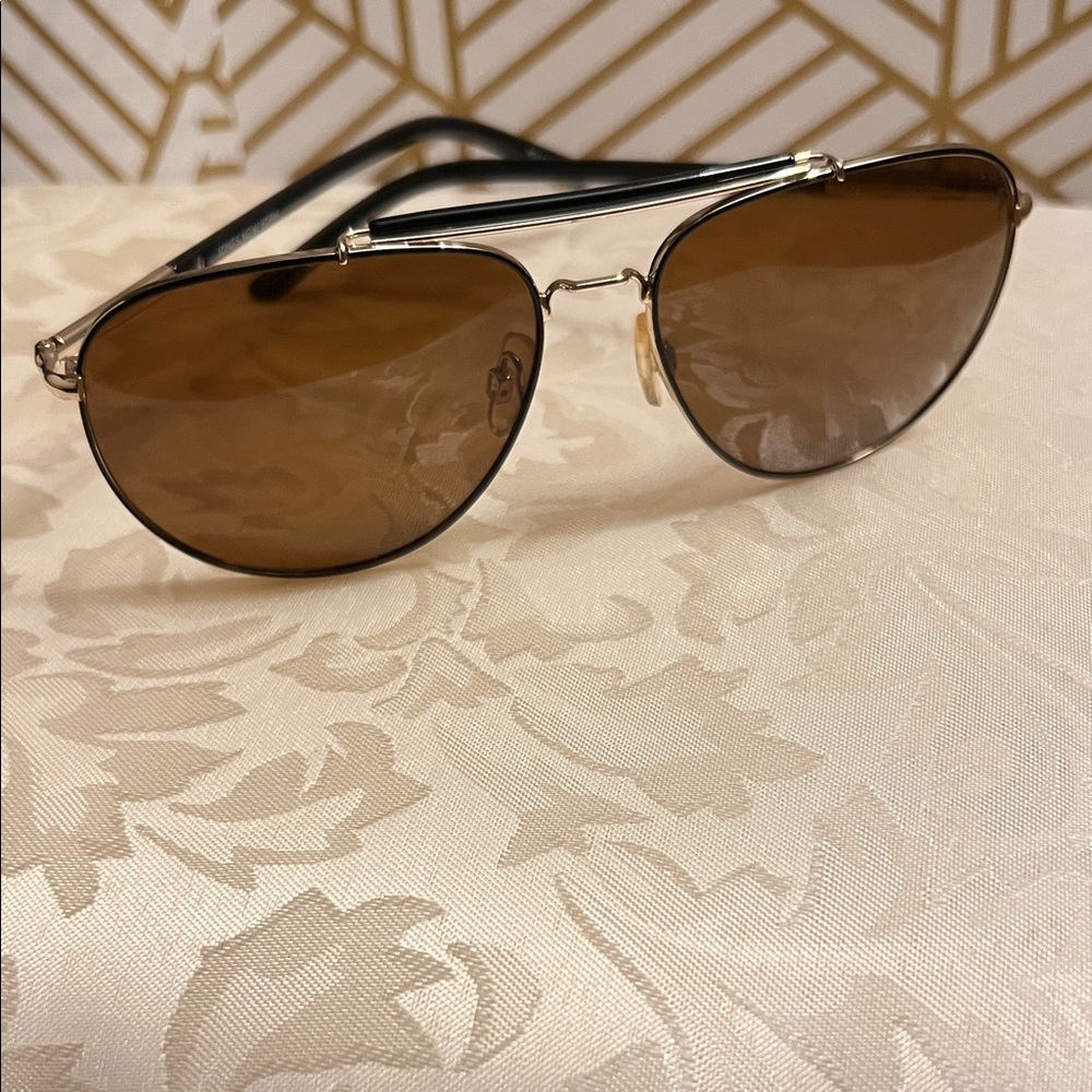 Stylish Brown Aviator Sunglasses